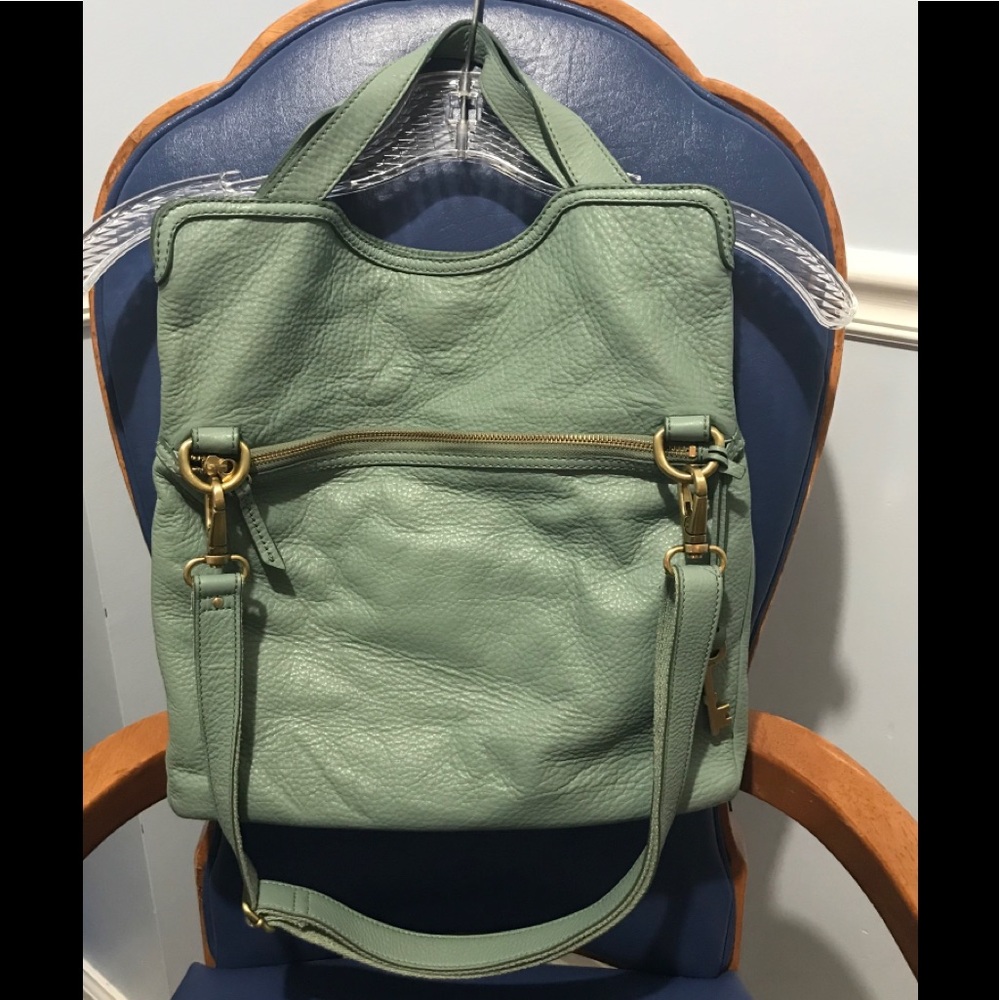 🎉Host Pick🎉Fossil mint leather Erin fold-over tote/crossbody - Picture 2 of 16